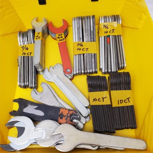 Combination Wrenches & Key Set in Different Sizes Lot 107 - Thumbnail 5