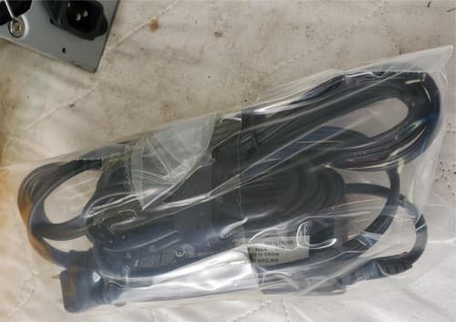 Lot of Laptop Charger 65W & Computer Power Supply 100-240V LOT 105 - Thumbnail 3