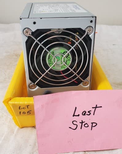 Lot of Laptop Charger 65W & Computer Power Supply 100-240V LOT 105 - Thumbnail 11