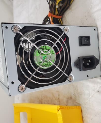 Lot of Laptop Charger 65W & Computer Power Supply 100-240V LOT 105 - Thumbnail 4