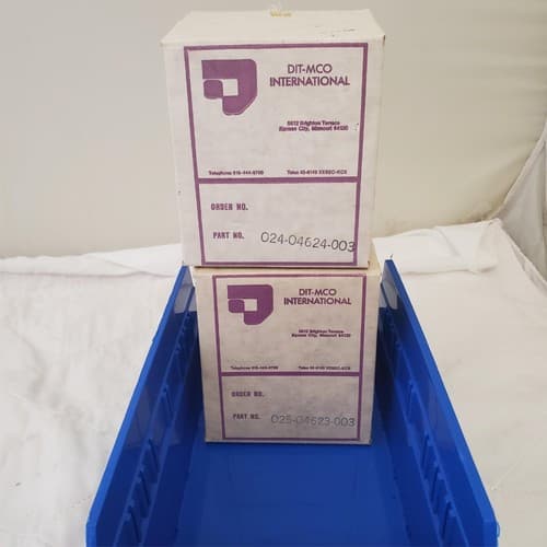 Lot of 2 Dit-Mco Internaitonal 025-04623-0003 Rack Panel Connectors LOT-8 - Thumbnail 3