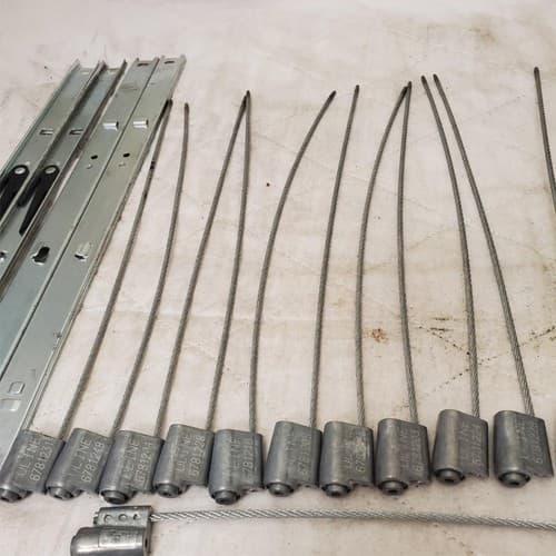 Lot of 29 Assorted Inner Outer Rail Rack Mount & Uline Cable Seal LOT198 - Thumbnail 7