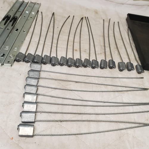 Lot of 29 Assorted Inner Outer Rail Rack Mount & Uline Cable Seal LOT198 - Thumbnail 3