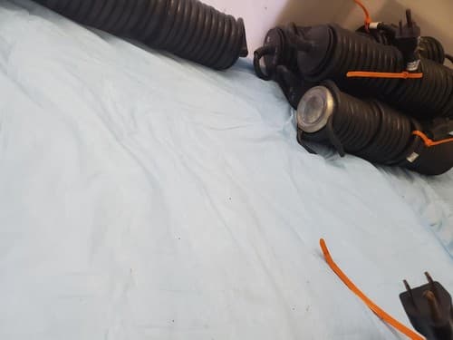 General Manufacturing Stubby II 13 Watt Fluorescent Light - USED - Thumbnail 2