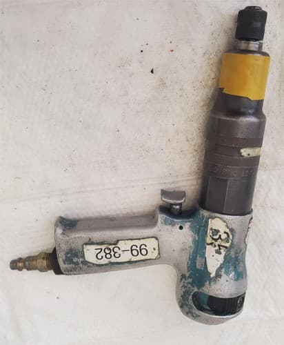 Cleco 8RSAPT-10 Pneumatic Pistol Grip 1/4" Air Tool Screwdriver/Nutrunner TTT-13 - Thumbnail 4