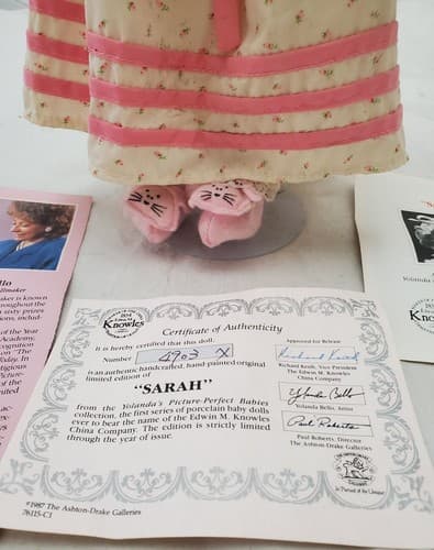 Yolanda Bello Sarah Porcelain Doll Picture Perfect Babies Edwin M. Knowles - Thumbnail 4