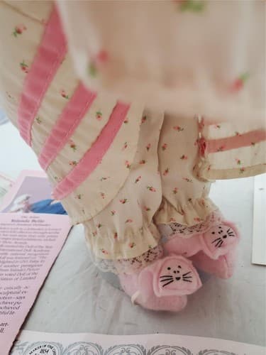 Yolanda Bello Sarah Porcelain Doll Picture Perfect Babies Edwin M. Knowles - Thumbnail 10