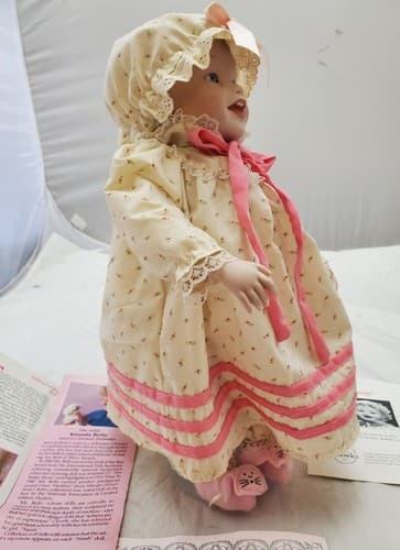 Yolanda Bello Sarah Porcelain Doll Picture Perfect Babies Edwin M. Knowles - Thumbnail 9