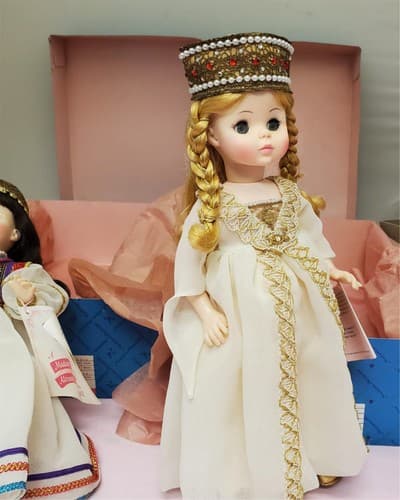 Madame Alexander #1413 Isolde #1412 Salome Opera Series Dolls Set with Box - Thumbnail 15