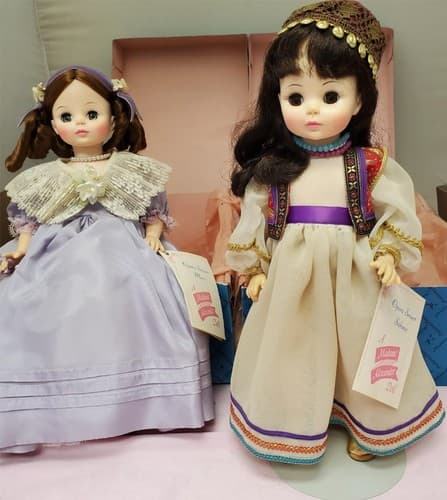 Madame Alexander #1411 Mimi #1412 Salome Opera Series Dolls Set with Box - Thumbnail 11