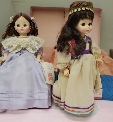 Madame Alexander #1411 Mimi #1412 Salome Opera Series Dolls Set with Box - Thumbnail 16