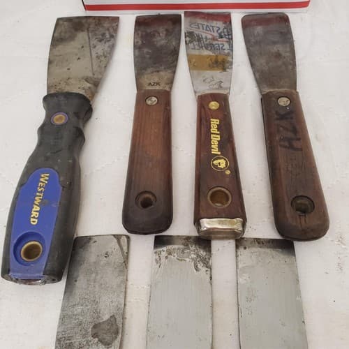 Lot of 7 Assorted Putty Knives and Scrapers LOT-963 - Thumbnail 5