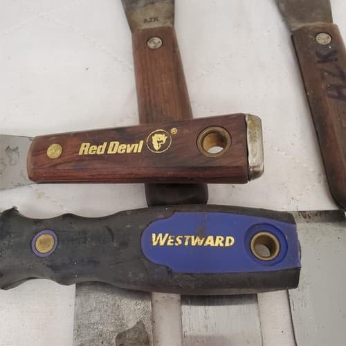 Lot of 7 Assorted Putty Knives and Scrapers LOT-963 - Thumbnail 6