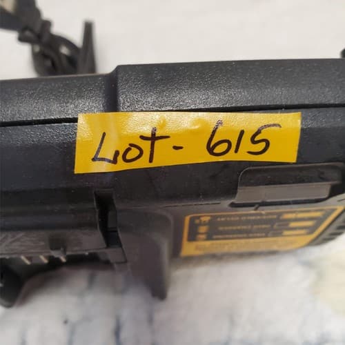 Dewalt DCB115 12V MAX 20V Lithium-Ion Battery Charger LOT-615 - Thumbnail 3