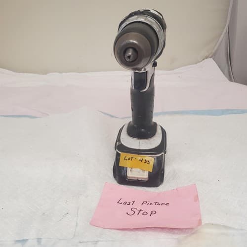 Makita BDF452 18V Cordless Driver Drill with BL1820B Lithium-Ion Battery LOT-435 - Thumbnail 9