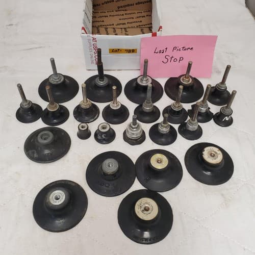 Lot of Assorted Roll Lock Mandrel Sanding Disc Holder LOT-788 - Thumbnail 8