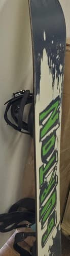 Burton Freestyle Snowboard with Binding 145 cm Long - Thumbnail 3