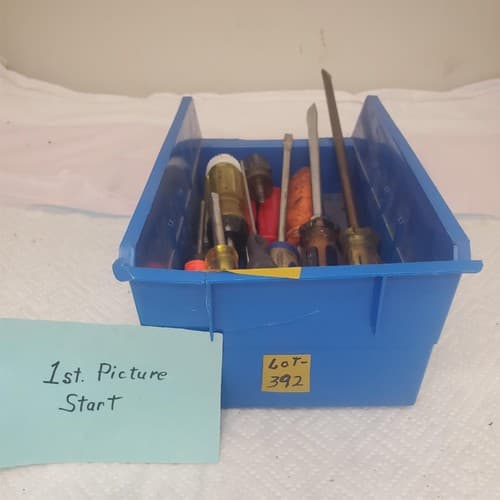 Lot of 13 Assorted Screwdriver Set & Nut Drivers LOT-392 - Thumbnail 2