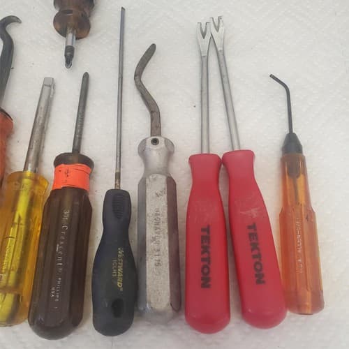 Lot of 13 Assorted Screwdriver Set & Nut Drivers LOT-392 - Thumbnail 7