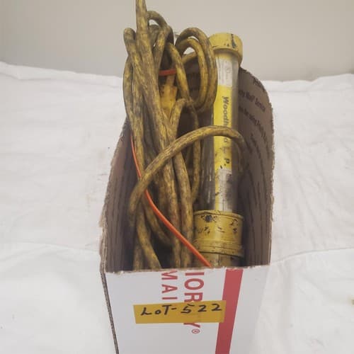 Fluorescent 13W 120V Portable Handheld Work Light LOT-522 - Thumbnail 3