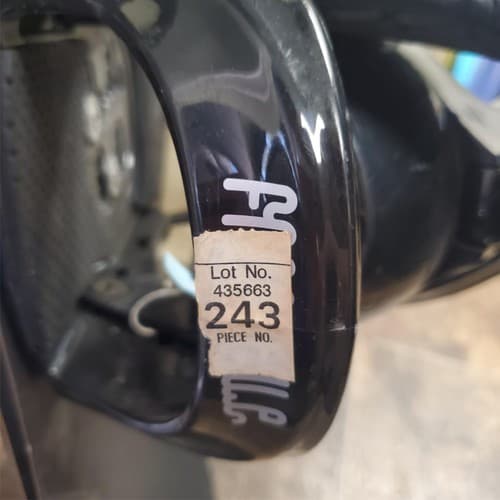 Burton Freestyle Snowboard with Binding 145 cm Long - Thumbnail 8