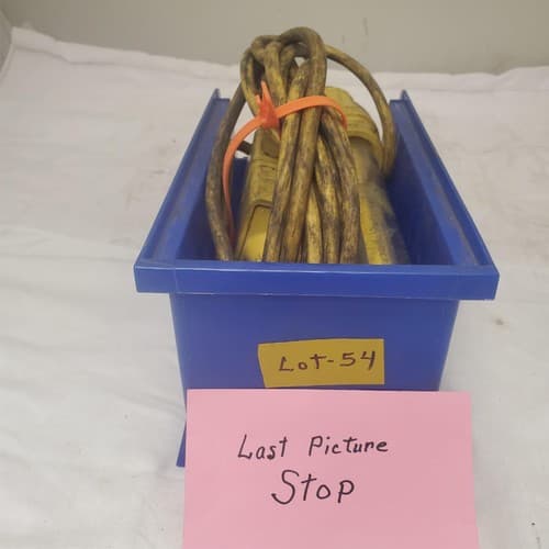 Fluorescent 13W 120V Portable Handheld Work Light LOT-54 - Thumbnail 9