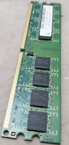 One Used Hynix 1GB 2Rx8 PC2-6400U-555-12 Korea 05 HYMP512U64BP8-S5- AB-T - Thumbnail 4