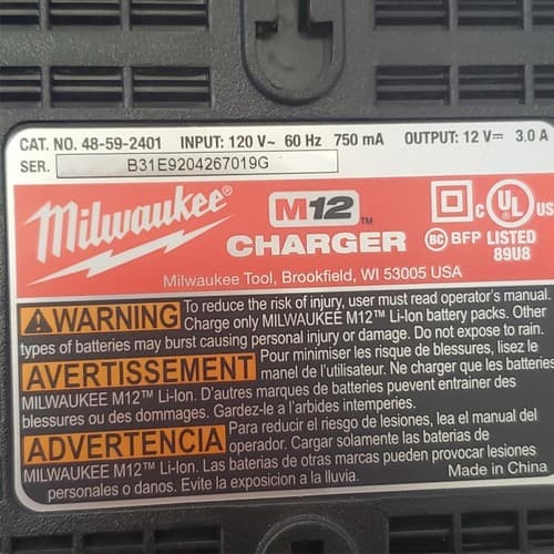 Lot of 4 Milwaukee M12 Battery Chargers Trio Red Units Fast Charging LOT-474 - Thumbnail 2
