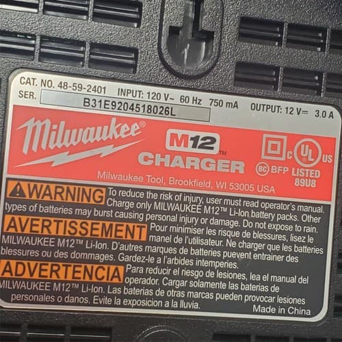 Lot of 4 Milwaukee M12 Battery Chargers Trio Red Units Fast Charging LOT-474 - Thumbnail 5