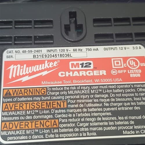 Lot of 4 Milwaukee M12 Battery Chargers Trio Red Units Fast Charging LOT-474 - Thumbnail 9