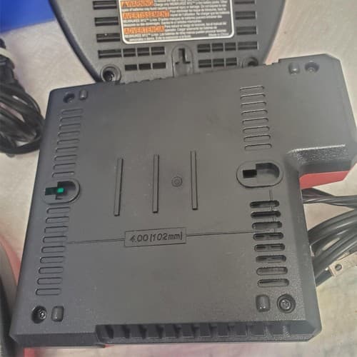 Lot of 4 Milwaukee M12 Battery Chargers Trio Red Units Fast Charging LOT-474 - Thumbnail 11