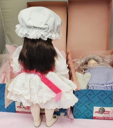 Madame Alexander #1575 Degas Girl #1576 Sargent Dolls Set with Box - Thumbnail 8