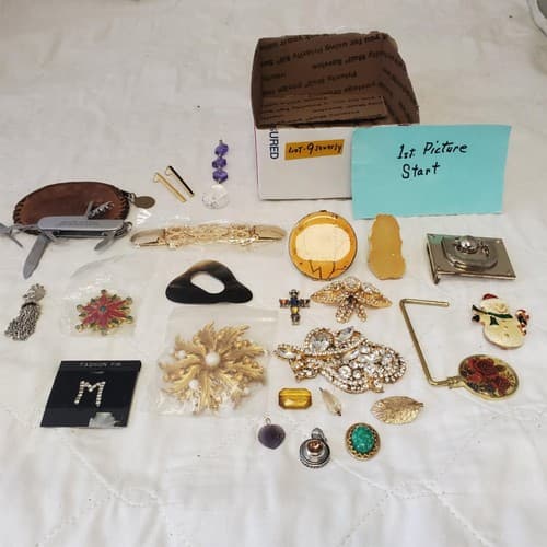 Lot of Assorted Various Brooch, Hair Clips, Pendent & Swiss Knife LOT-9 - Image 1
