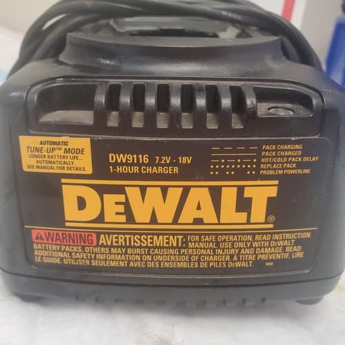 Dewalt DW9116 2V-18V 1 Hour Battery Charger LOT-701 - Thumbnail 4