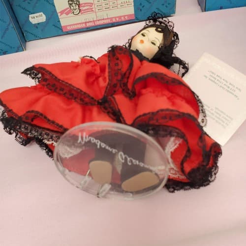 Set Of 5 Madame Alexander Friends From Foreign Lands Collection Dolls - Thumbnail 23