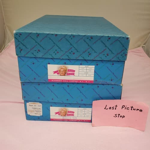 Madame Alexander #1585 Rebecca #1577 Renoir Dolls Set with Box - Thumbnail 18