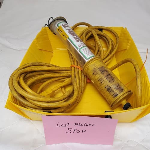 Stewart R Browne Stubby 120V Portable Handheld Work Light LOT-554 - Thumbnail 8