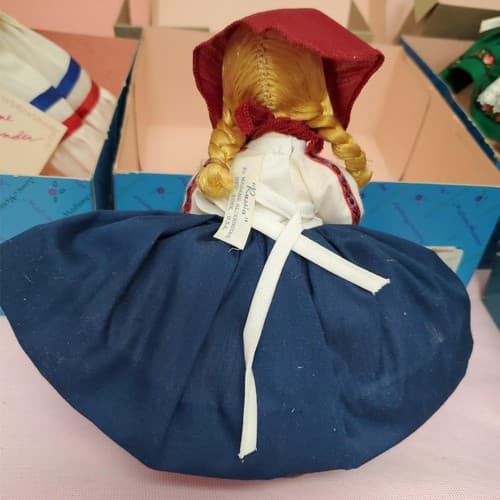 Set Of 5 Vintage Madame Alexander Miniature Showcase Dolls - Thumbnail 13