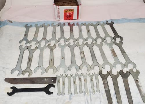 Lot of 36 Assorted Open End Service Wrench & other Wrench Tool LOT 1037 - Image 1