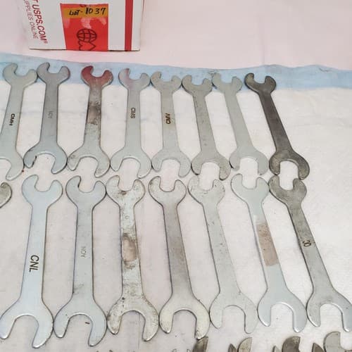 Lot of 36 Assorted Open End Service Wrench & other Wrench Tool LOT 1037 - Thumbnail 5