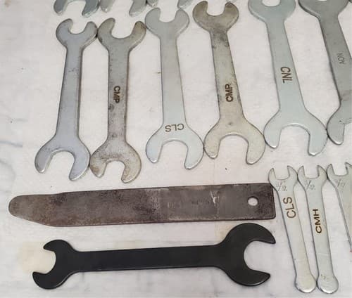 Lot of 36 Assorted Open End Service Wrench & other Wrench Tool LOT 1037 - Thumbnail 8