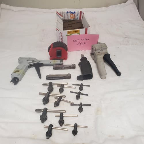 Lot of Assorted Drill Chuck Keys Feeler Gage Tension Cable Tie Tools LOT-912 - Thumbnail 19