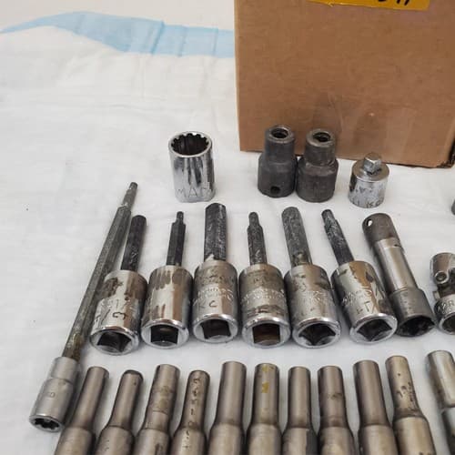 Large Lot of Assorted Mixed Drive Impact Sockets LOT-691 - Thumbnail 7