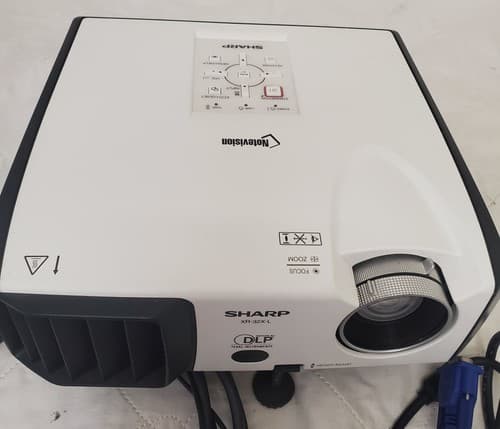 Sharp Notevision XR-32X DLP Multi-Media 2600 Lumens Projector - Thumbnail 3