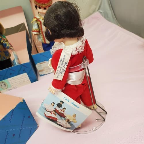 Set Of 4 Vintage Madame Alexander Miniature Showcase Series Dolls - Thumbnail 23