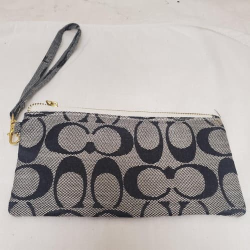 Coach Small Money Wrist Wallet Purse - Thumbnail 2