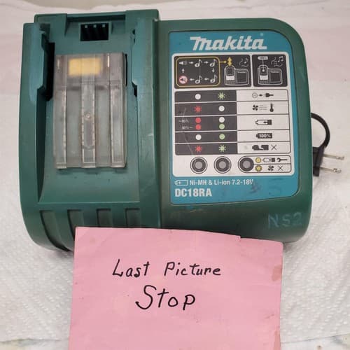 Makita DC18RA S 120V240 WATT 702-18V Ni-Mh & Li-ion Battery Fast Charger LOT-520 - Thumbnail 5
