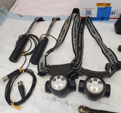 Lot of 9 Aircraft Tools Headlamps Pliers Wire Twister Collar Tool LOT-995 - Thumbnail 4