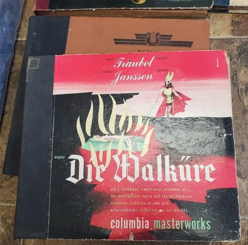 Lot of 4 RCA Victor Record Sets - Wagner, Debussy, Walkure, Chants #2 - Thumbnail 12