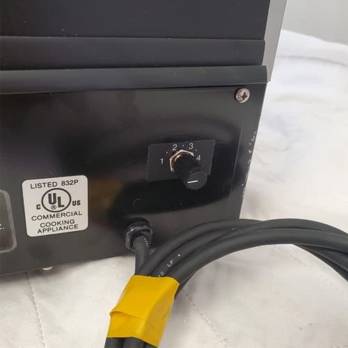 Wisco 00780 120v Food Merchandising & Warmer Cabinet - Thumbnail 9